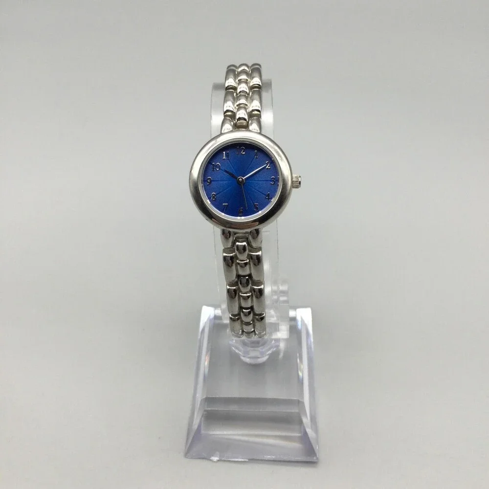 Merona Womens Watch 23mm Blue Dial Silver Tone Bracelet Classic New Battery 7